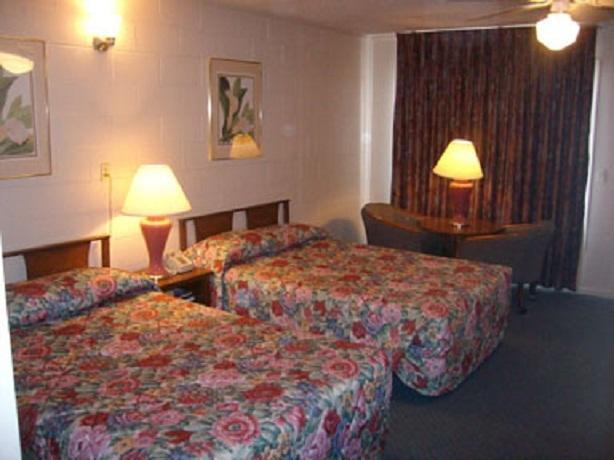 Knights Inn & Suites - Canyon Phòng bức ảnh